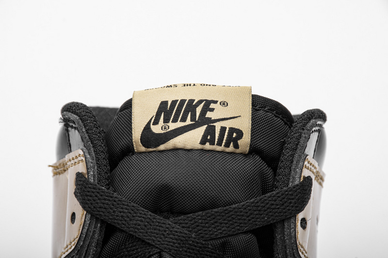 0010-黑金脚趾 GET版乔丹1代Air Jordan 1 Retro High OG “Gold Toe” 861428-007 014.JPG.jpg
