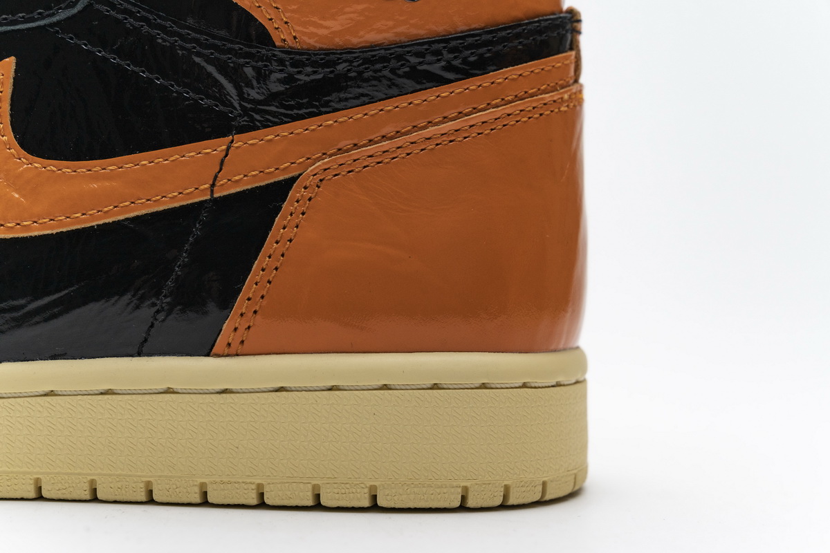 猪油扣碎 PRO版乔丹1代篮球运动鞋 乔丹1代  555088-028 Air Jordan 1 Retro High OG “Shattered Backboard 3.0”016.jpg