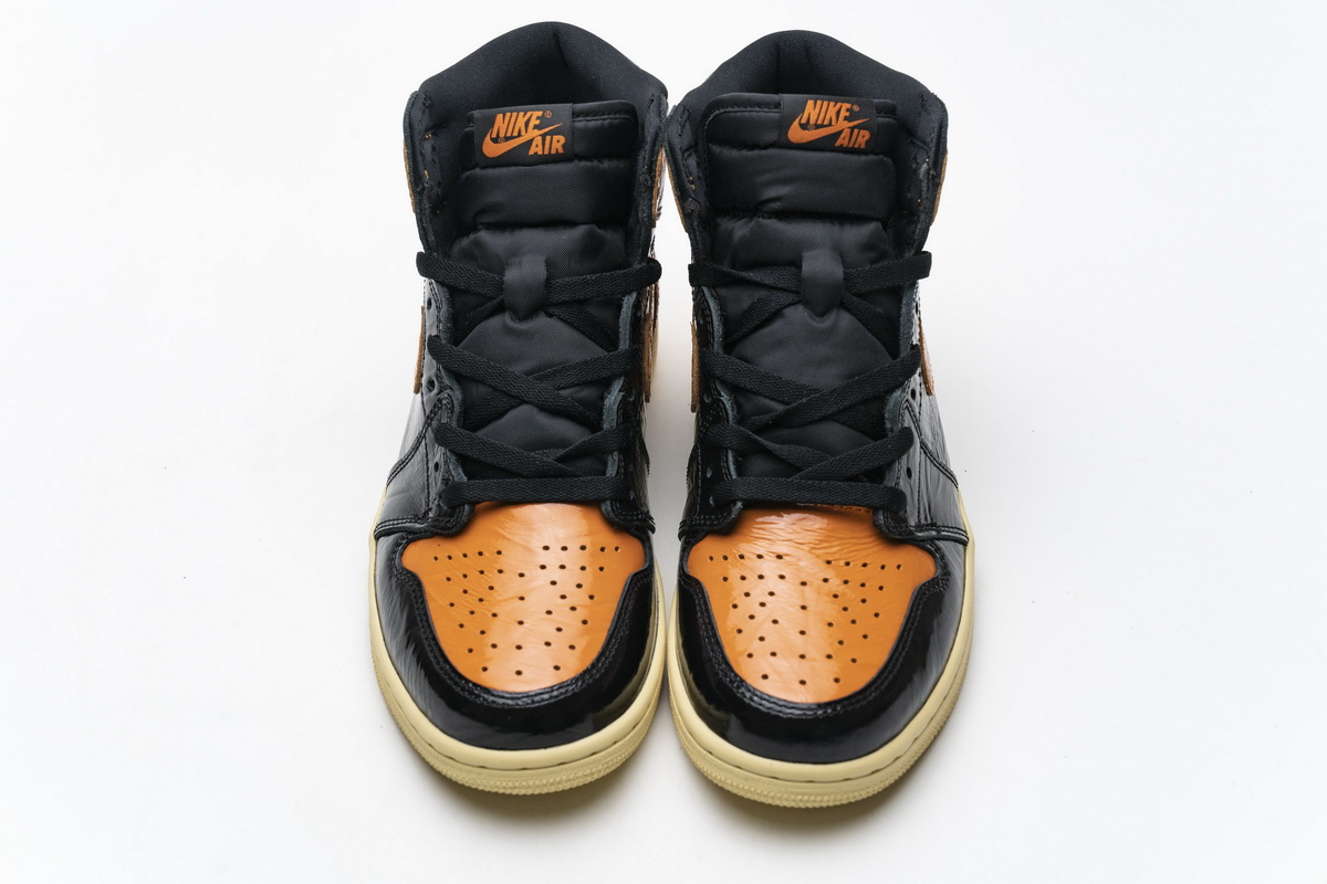 猪油扣碎 PRO版乔丹1代篮球运动鞋 乔丹1代  555088-028 Air Jordan 1 Retro High OG “Shattered Backboard 3.0”010.jpg
